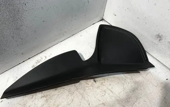Dashboard side end trim