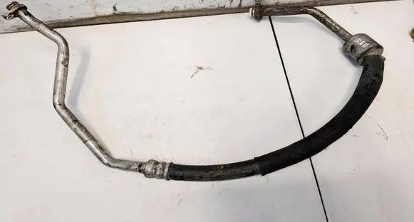 Ford Mondeo MK IV Air conditioning (A/C) pipe/hose