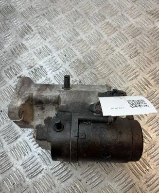 Toyota Avensis Verso Starter motor 2810064430