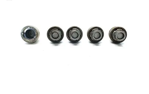 Peugeot 2008 II Nuts/bolts 