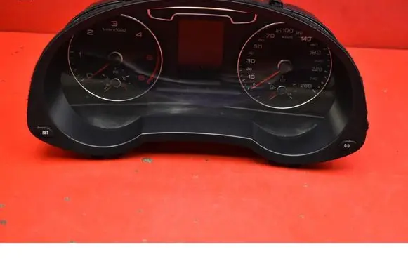 Audi Q3 8U Speedometer (instrument cluster) 8U0920930C