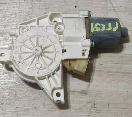 Mercedes-Benz R W251 Rear door window regulator motor A2518200208 C806 996149200