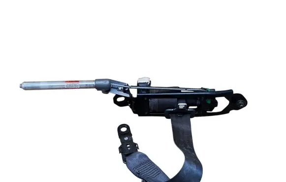 Volvo S80 Front seatbelt 39990773