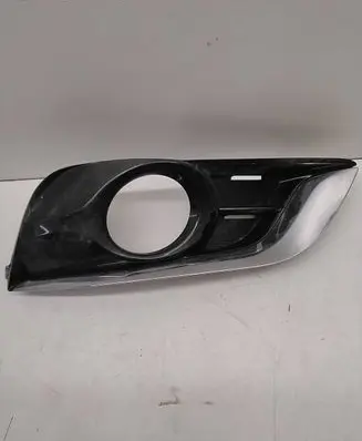 Nissan Pulsar Front bumper lower grill 622563ZL0A
