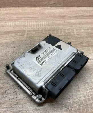 Ford Galaxy Engine control unit/module ECU 038906019LE 0281011190