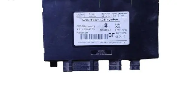 Mercedes-Benz CLS C219 Seat control module A2118704885 10009224