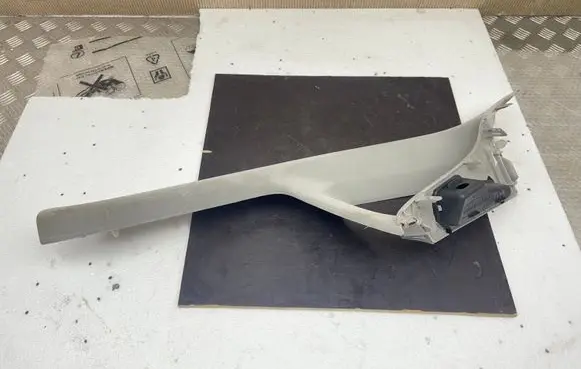 Toyota Prius (XW30) (A) pillar trim 6221947040