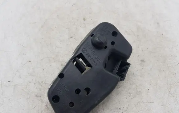 Tail light part