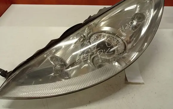 Peugeot 407 Headlight/headlamp 16110900 5DF00870450