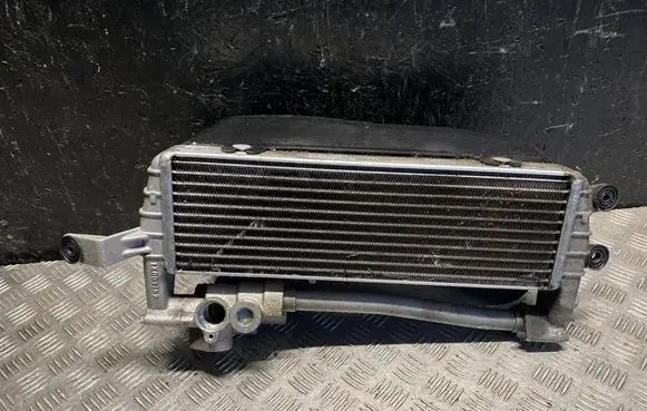 Lamborghini LP 580-2 Engine oil radiator 4S0117015B