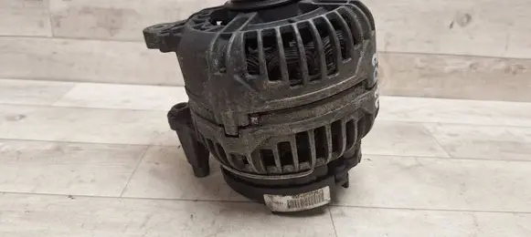 Volkswagen PASSAT B5.5 Generator/alternator 