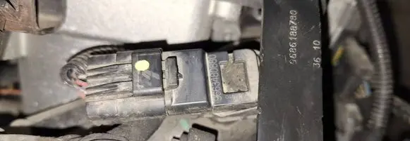 Citroen DS3 Air pressure sensor 9663480880