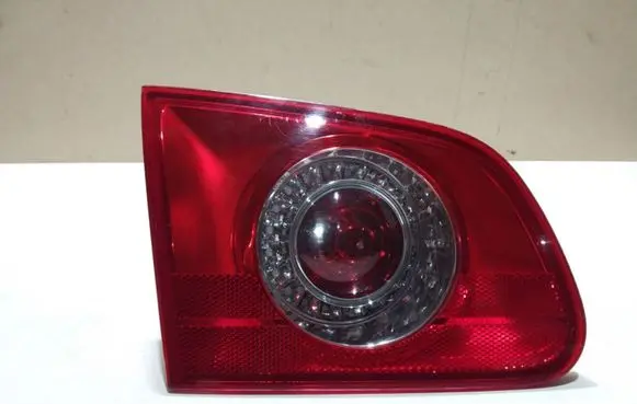 Volkswagen PASSAT B6 Tailgate rear/tail lights 3C9945093