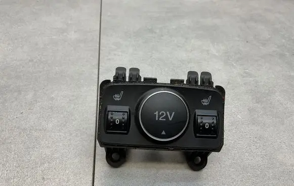 Ford C-MAX II Seat heating switch CJ5T19K314BA