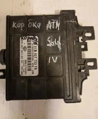 Volkswagen Golf IV Gearbox control unit/module 01M927733FA 5D000792107 PS010600