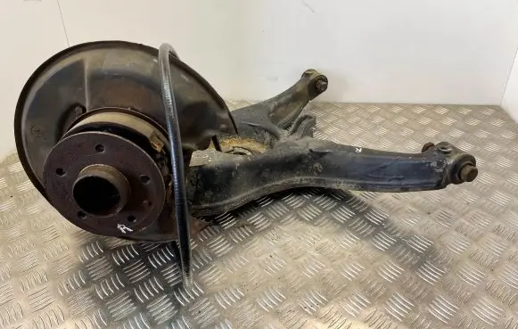 Mercedes-Benz SLC C107 Rear wheel hub A1263502705 1263502705