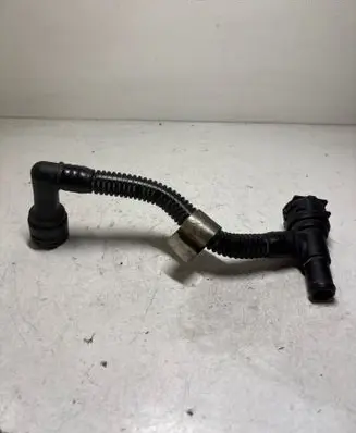 Opel Insignia A Engine coolant pipe/hose 55566096