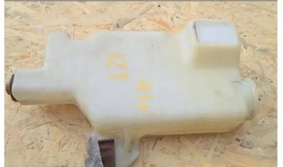 Mazda 121 Windshield washer fluid reservoir/tank