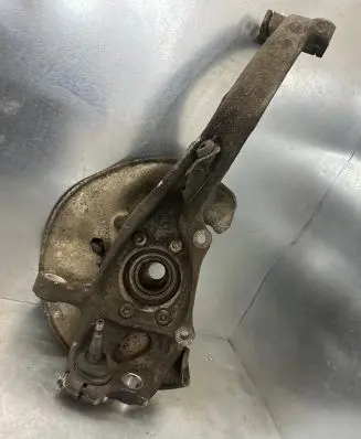 Audi A7 S7 4G Front wheel hub spindle knuckle