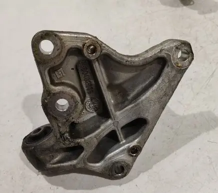 Peugeot 5008 Driveshaft support bearing bracket 9680482880