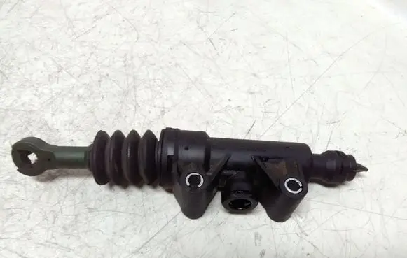 Peugeot 807 Clutch master cylinder