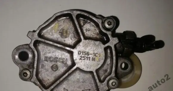 Citroen C4 I Vacuum pump D1561C1