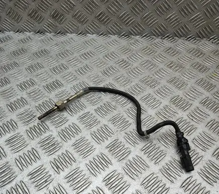 Mercedes-Benz C W205 Exhaust gas temperature sensor A0009058904