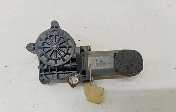 Front door window regulator motor