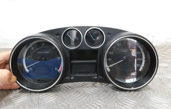Peugeot 308 Speedometer (instrument cluster) 9666649080 1DE15171 503001550338