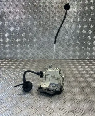 Audi Q7 4L Rear door lock