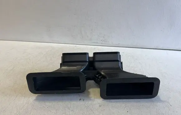 Audi Q7 4M Cabin air duct channel 4M1819723