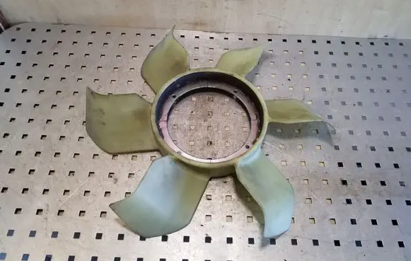 Mitsubishi Pajero Fan impeller 1320A015