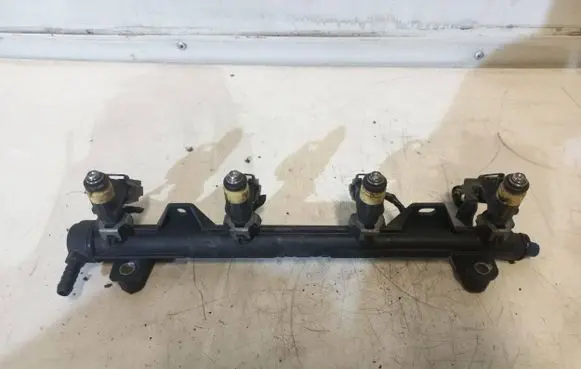 Volkswagen Polo Fuel main line pipe 036133320D 03G133320