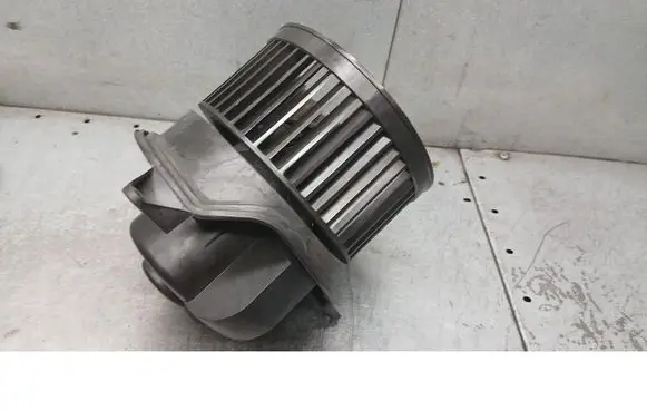 Ford Focus Heater fan/blower XS4H18456AC