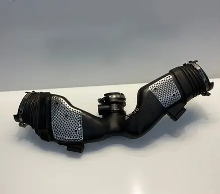 Mercedes-Benz CLS C219 Turbo air intake inlet pipe/hose A6420907437 6420907437