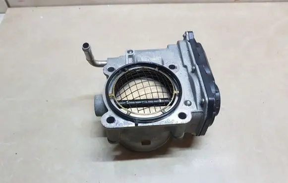 Lexus GS 250 350 300H 450H Throttle valve 2203031020