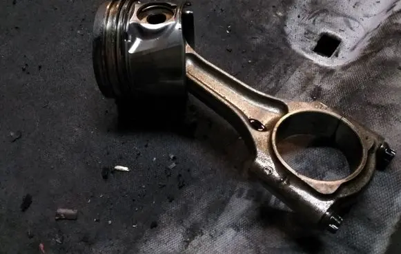 Opel Astra G Piston with connecting rod 84L42