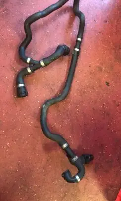 BMW 5 E60 E61 Engine coolant pipe/hose 7512727