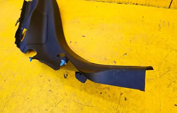 Mercedes-Benz A W177 side skirts sill cover A1776906102 A1776900101