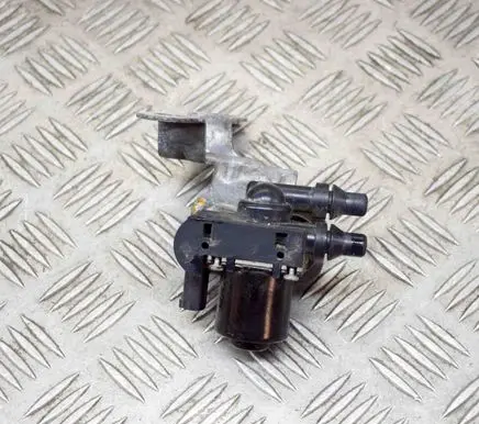 BMW X6 F16 Coolant heater 8517589