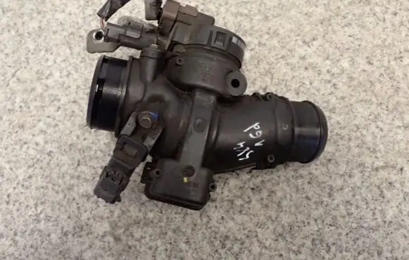 Suzuki SX4 Throttle body valve 