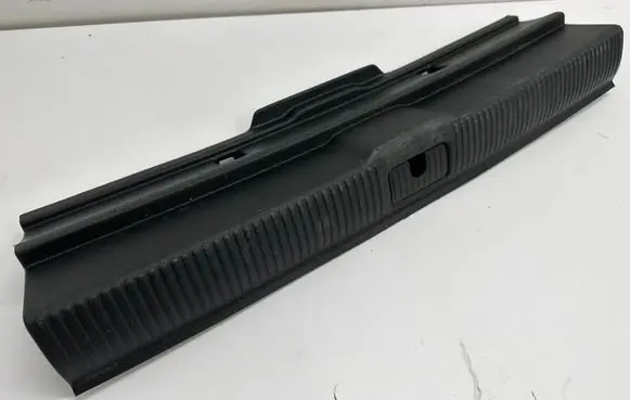 Audi A3 S3 8V Trunk/boot sill cover protection 8V4863471H
