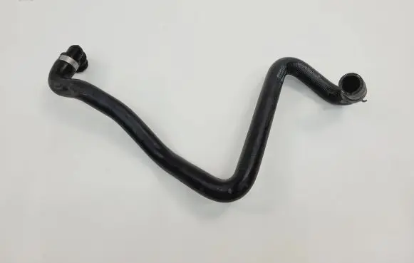 Mercedes-Benz A W176 Engine coolant pipe/hose A1768300096