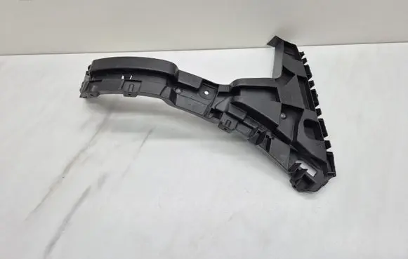 Audi Q3 8U Rear bumper mounting bracket 8U0807454A