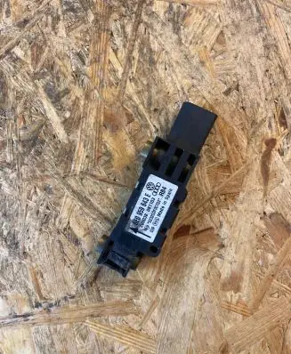 Audi A4 S4 B6 8E 8H Airbag deployment crash/impact sensor 8E0959643E 0232G2F3C702 081103