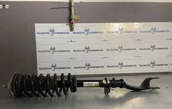 Mercedes-Benz GLC X253 C253 Front shock absorber with coil spring A2533204866
