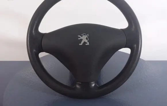 Peugeot 107 Steering wheel GS120-01840