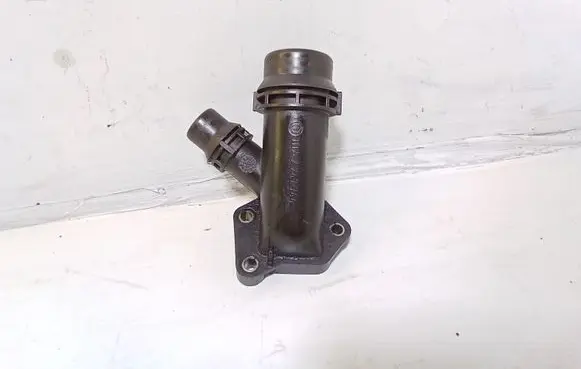 BMW 5 E60 E61 Engine coolant pipe/hose 11122247744