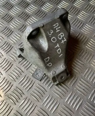 Audi A4 S4 B7 8E 8H Engine mounting bracket 8E0199308AK 898411