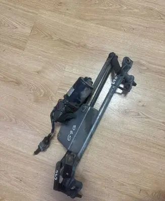 Renault Espace II Front wiper linkage and motor